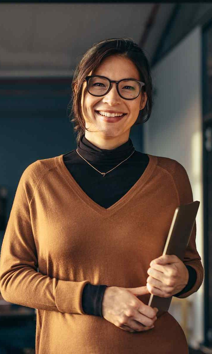 https://migrationbarrister.com.au/wp-content/uploads/2019/10/inner_team_01-720x1200.jpg